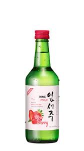 Yipseju Strawberry Soju